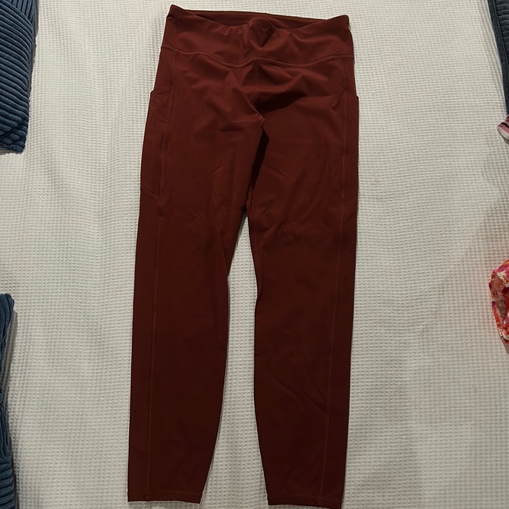 Vuori burgundy leggings